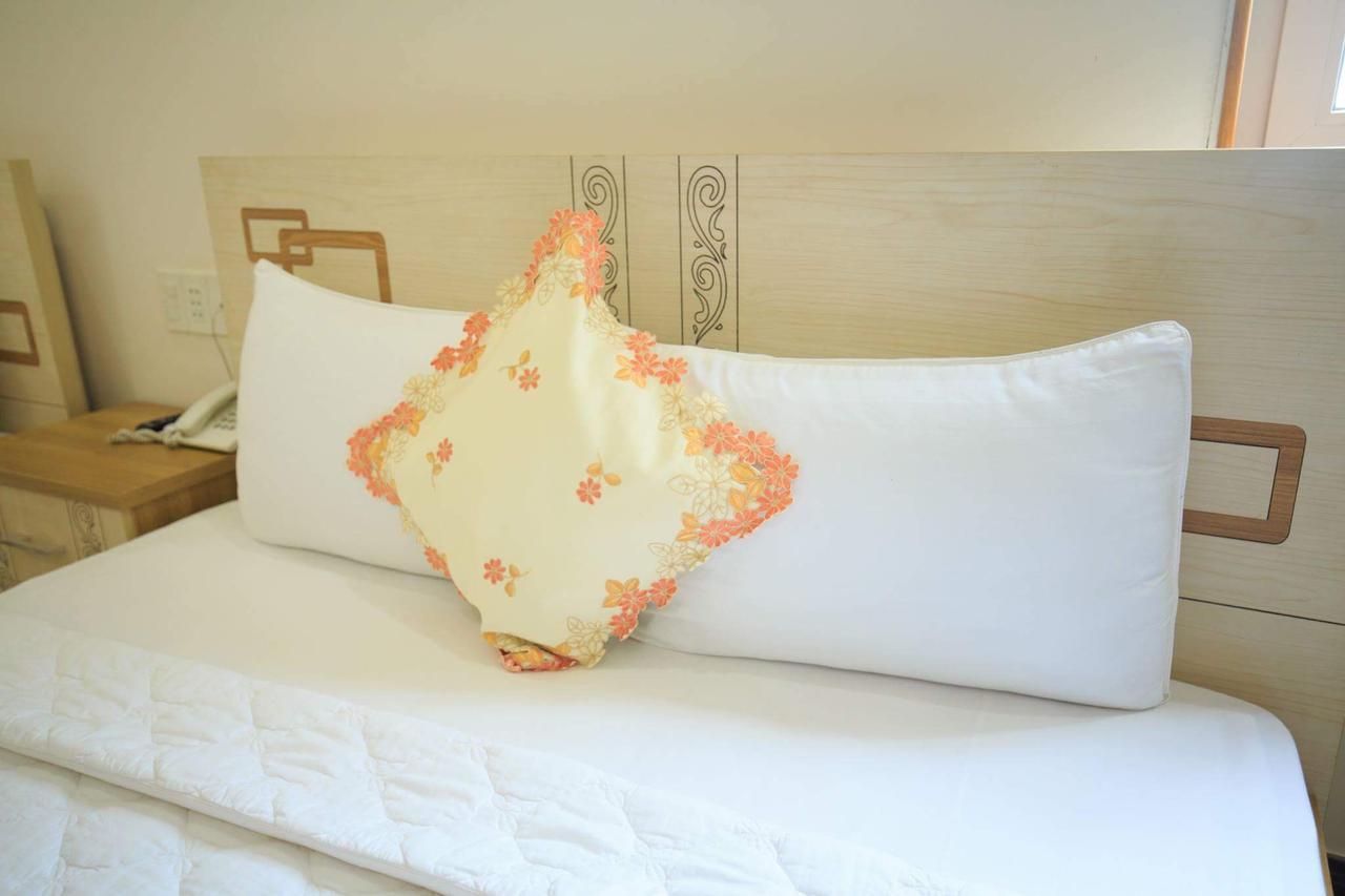 Jiny Tran Hotel Duong Dong  Экстерьер фото