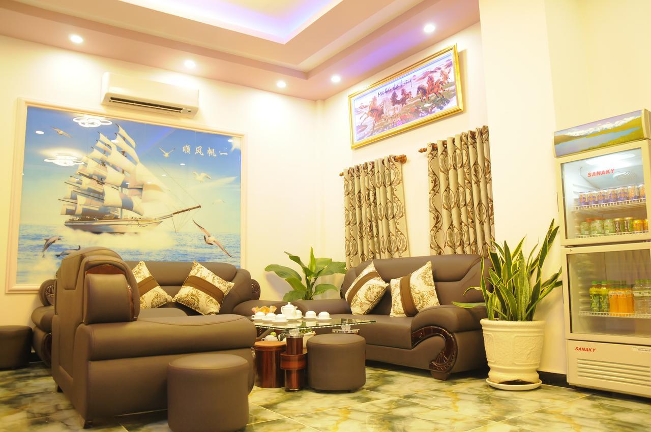 Jiny Tran Hotel Duong Dong  Экстерьер фото
